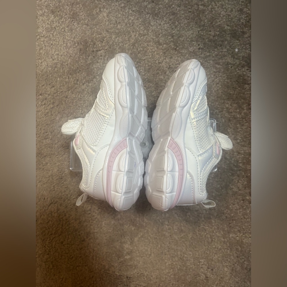 Nautica Kids Cream and Pink Sneakers size 9 - Picture 6 of 10